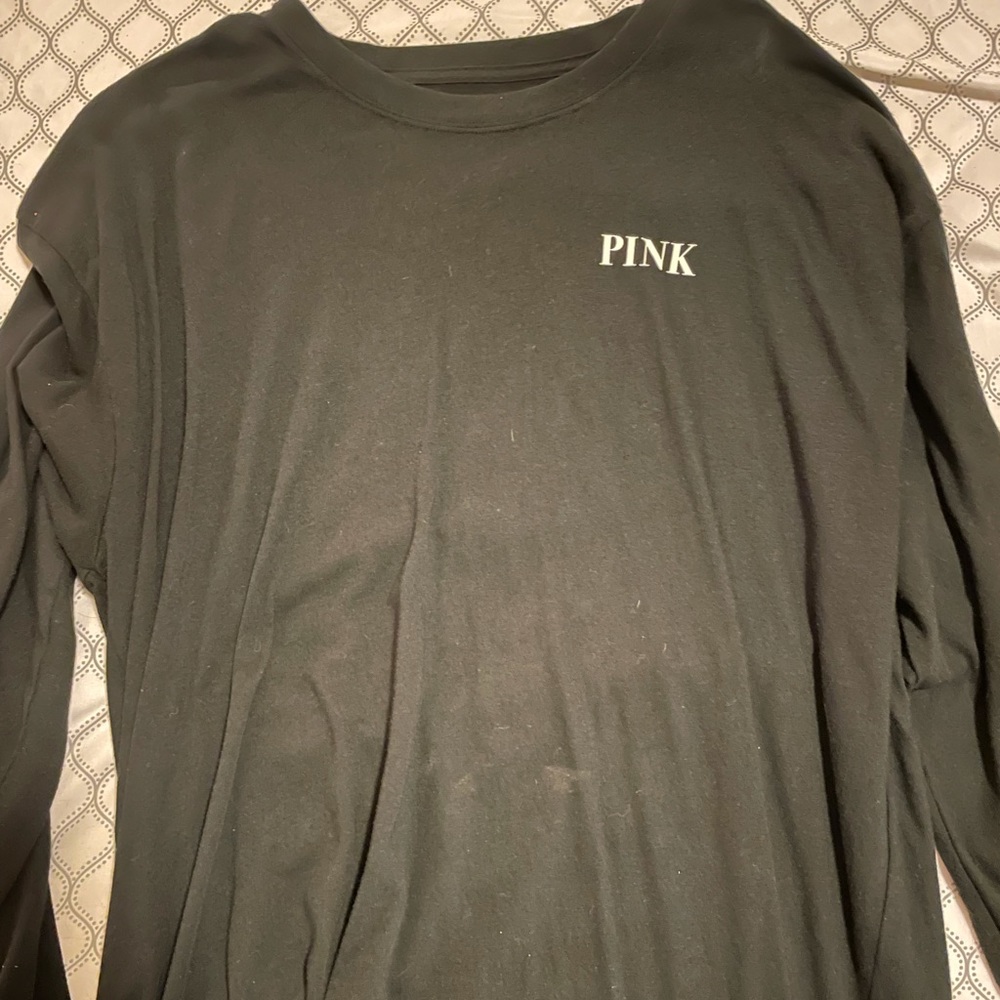 PINK Victoria’s Secret Long Sleeve tee